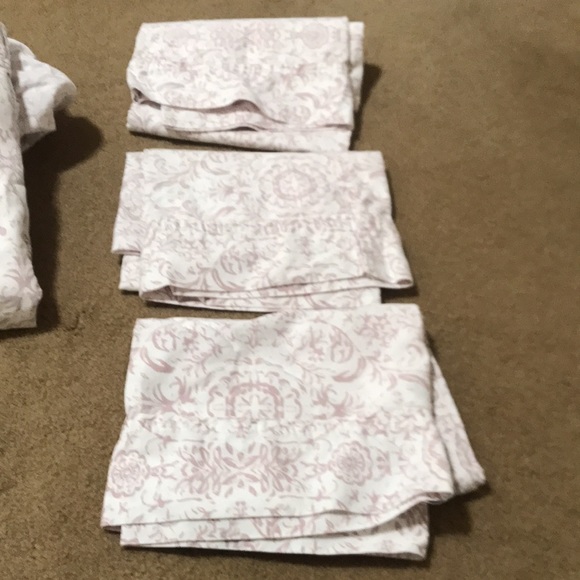 🌸NEW🌸 Target Threshold Twin Size Sheets & Pillowcases Set A USED sheets - Picture 5 of 13